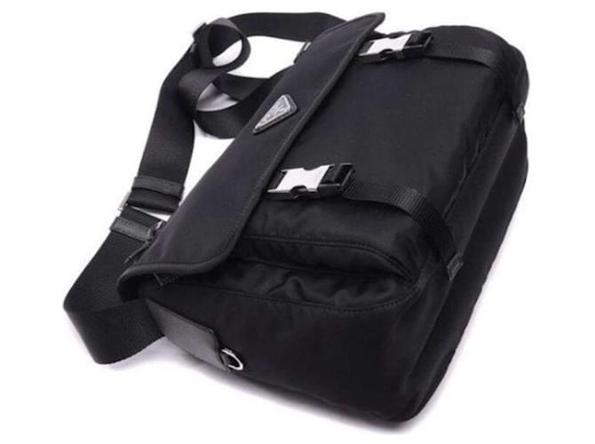 Prada Borsa a tracolla messaggero in Re-Nylon nera Nero - vista 7