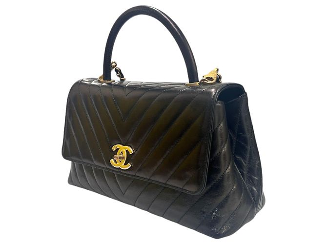Chanel Chevron Glasiertes Vintage Kalbsleder Coco Handle Medium Schwarz - Ansicht 3
