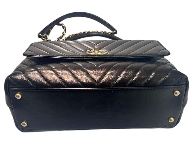 Chanel Chevron Glasiertes Vintage Kalbsleder Coco Handle Medium Schwarz - Ansicht 5