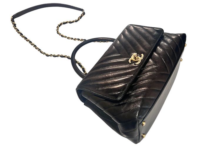 Chanel Chevron Glasiertes Vintage Kalbsleder Coco Handle Medium Schwarz - Ansicht 6
