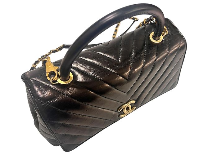 Chanel Chevron Glasiertes Vintage Kalbsleder Coco Handle Medium Schwarz - Ansicht 9