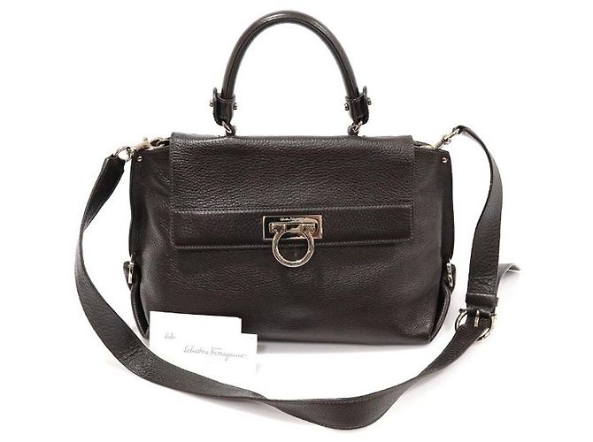 Salvatore Ferragamo Sofia Piccola in Pelle di Vitello Marrone con Gancini Argento - vista 3