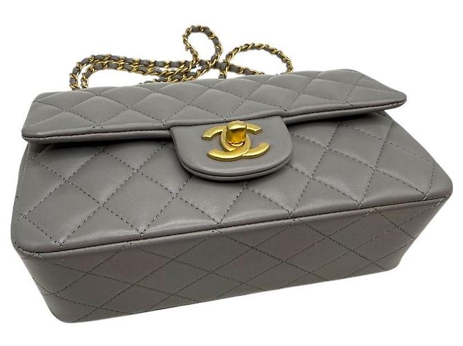Chanel Mini borsa classica a manico superiore in pelle di agnello grigia Marrone - vista 5