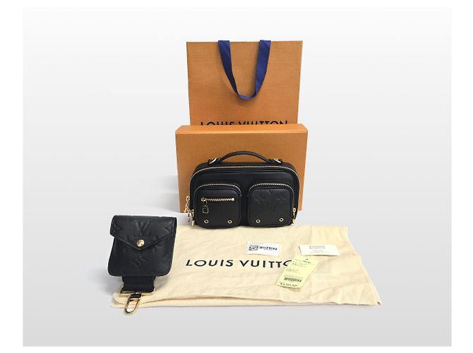Louis Vuitton Borsa a tracolla in pelle di vitello nera con più tasche utilitarie Nero - vista 10