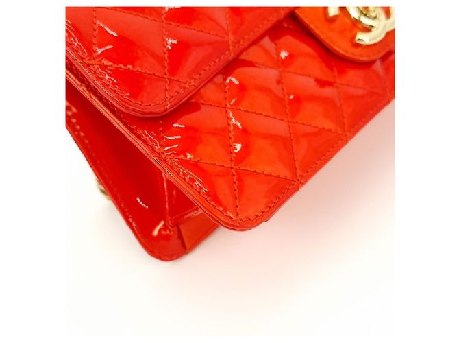 Chanel Borsa con patta in vernice Rosso - vista 3