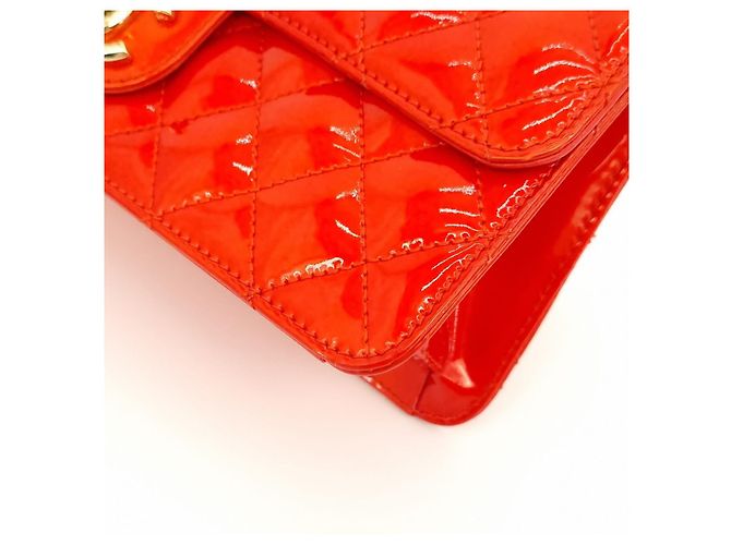 Chanel Borsa con patta in vernice Rosso - vista 4