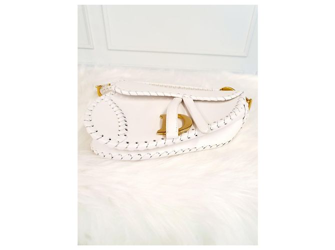 Saddle Dior Satteltasche mit weißer Naht - Ansicht 16
