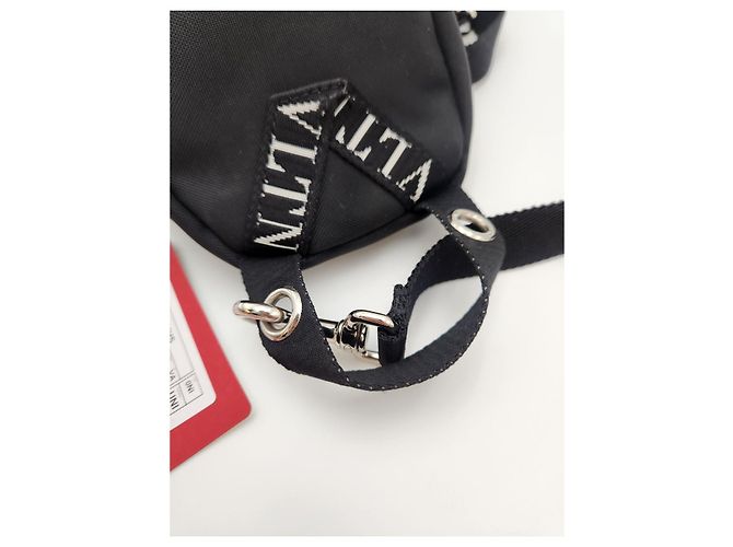 Valentino Mini zaino e borsa a tracolla con logo VLTN Nero - vista 12