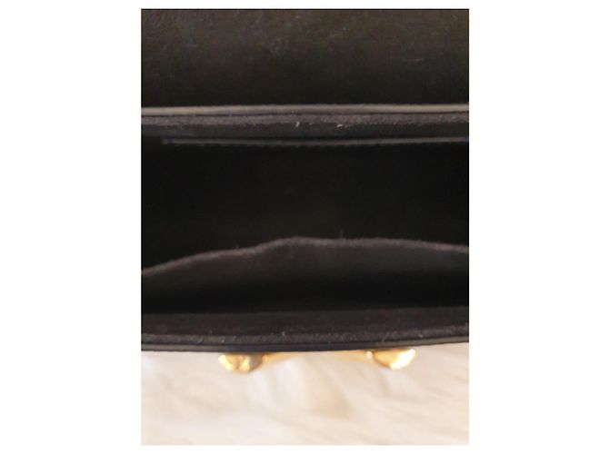 Louis Vuitton Twist MM Epi Finiture Dorate D'oro - vista 12