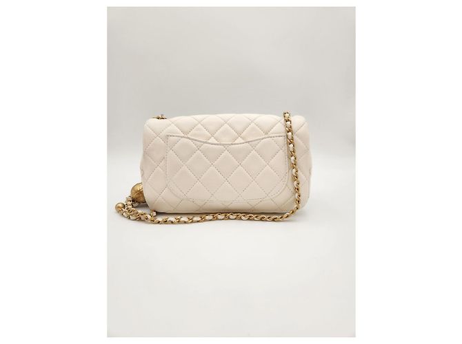 Chanel Borsa a soffietto Goldball Mini in agnello bianco - vista 8