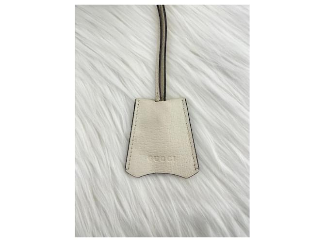 Padlock Gucci Borsa a tracolla con catena e lucchetto bianca Bianco - vista 19