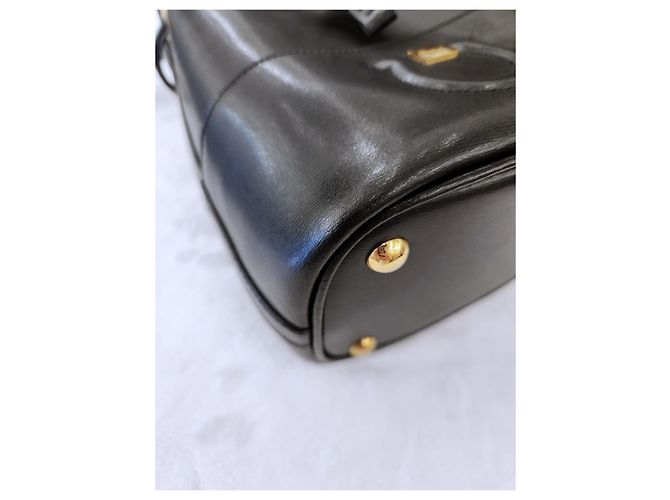 Salvatore Ferragamo Borsa a secchiello City Ferragamo Nera Nero - vista 12