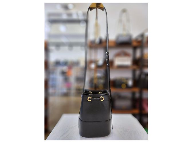 Salvatore Ferragamo Borsa a secchiello City Ferragamo Nera Nero - vista 2