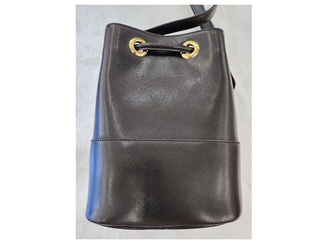 Salvatore Ferragamo Borsa a secchiello City Ferragamo Nera Nero - vista 9