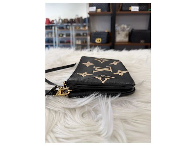 Louis Vuitton Pochette Doppia Zip a Tracolla Nera Nero - vista 7