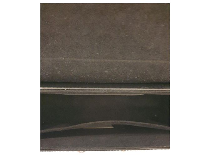 Louis Vuitton Twist MM Nero con Rifiniture Argentate - vista 13