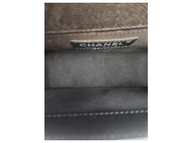 Chanel Borsa Boy Media Caviar Nera Serie Nero - vista 12