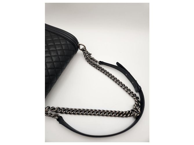 Chanel Borsa Boy Media Caviar Nera Serie Nero - vista 14
