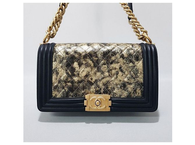 Chanel Borsa Boy Media Oro Metallico D'oro - vista 2