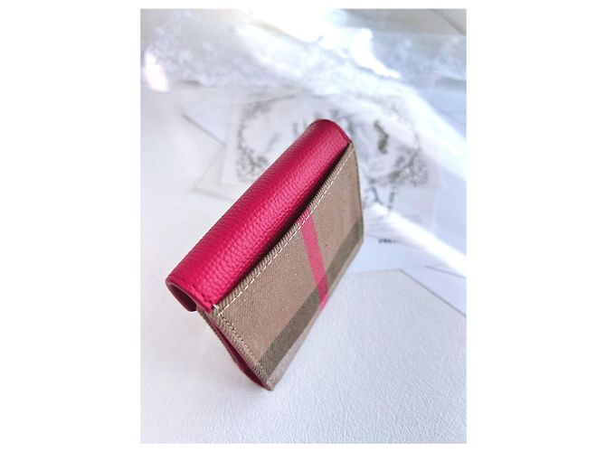 Burberry Lila Klapperbörse Rot - Ansicht 10