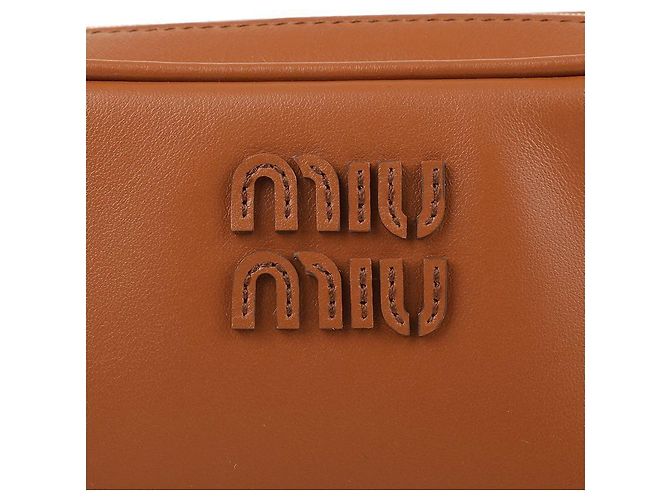 Miu Miu Pochette in pelle Marrone - vista 9