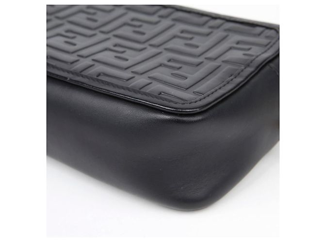 Fendi Borsa a Spalla Crossbody FF Logo Camera Nero - vista 6