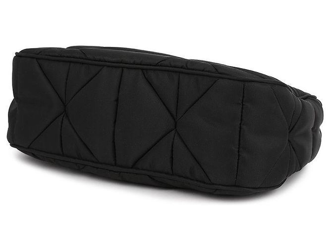 Prada Borsa hobo in nylon imbottito per donne Nero - vista 6