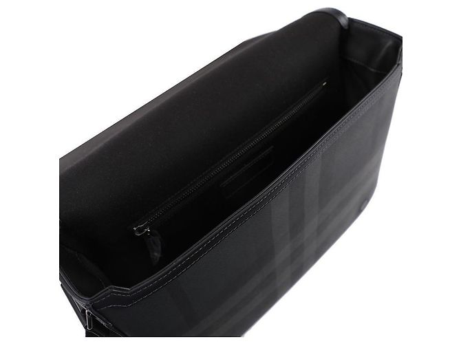 Burberry Medium Alfred Bag Black - view 8
