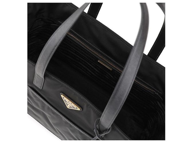 Prada Borsa tote media in Re-Nylon e pelle Saffiano Nero - vista 7