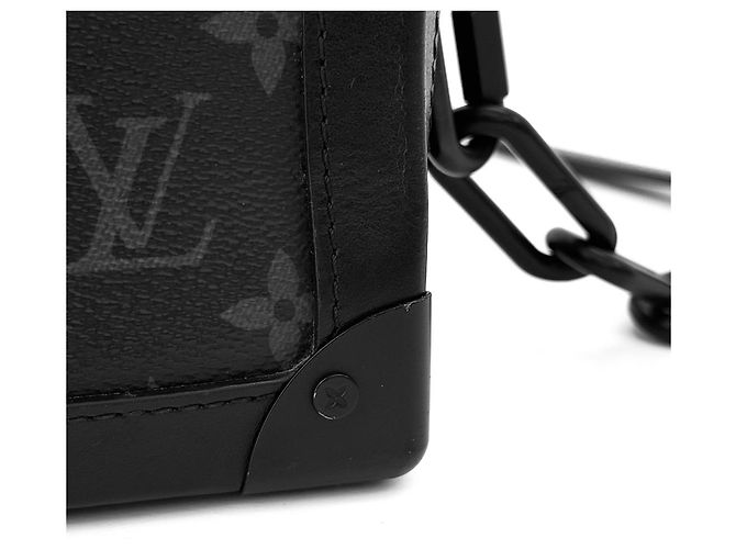 Louis Vuitton Borsa a tracolla Eclipse Monogram Soft Trunk Nera Nero - vista 11