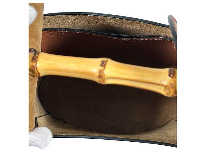 Loewe Bolsa bucket de couro de bambu com alça de mão e crossbody - Tan - vista 11