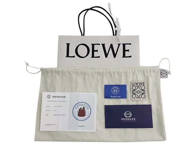 Loewe Bolsa bucket de couro de bambu com alça de mão e crossbody - Tan - vista 12