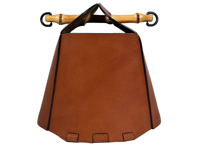 Loewe Bolsa bucket de couro de bambu com alça de mão e crossbody - Tan - vista 5