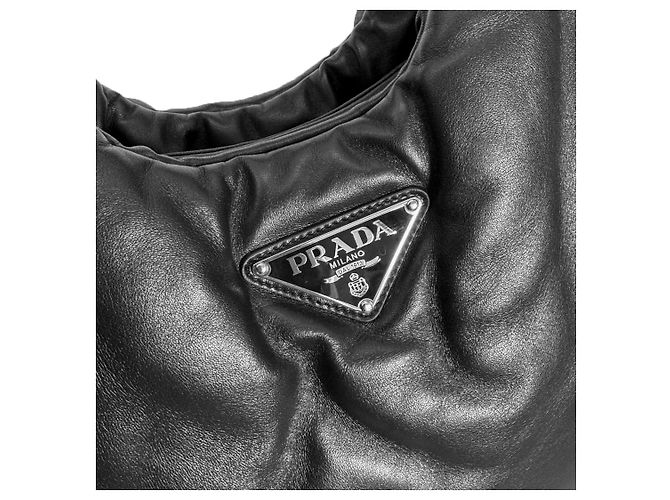 Prada Borsa tote media in morbido cuoio nappa imbottito nera Nero - vista 7