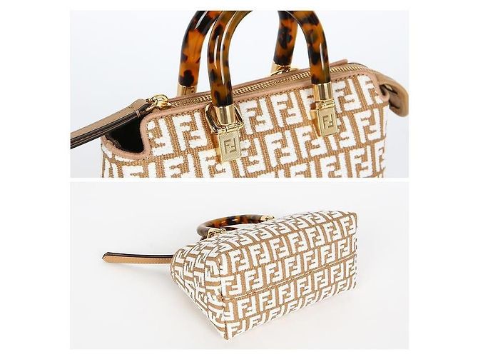 Fendi Borsa Mini Tote By The Way FF Bianco - vista 11