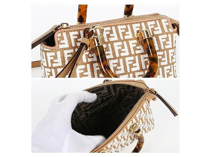 Fendi Borsa Mini Tote By The Way FF Bianco - vista 6