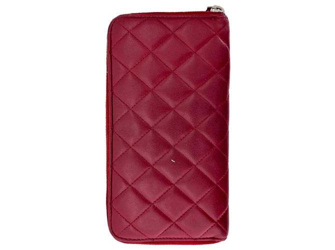 Chanel Damen Geldbörse aus silberplattiertem, gesteppte Lammleder mit CC-Logo - Rot - Ansicht 3