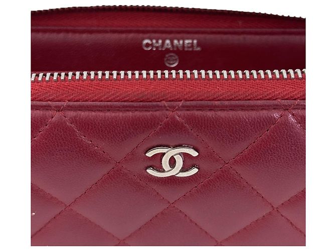 Chanel Damen Geldbörse aus silberplattiertem, gesteppte Lammleder mit CC-Logo - Rot - Ansicht 8