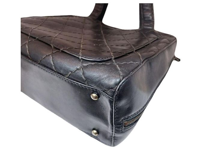 Chanel Schwarze Wildstich Coco Tote Bag aus Leder - Ansicht 7