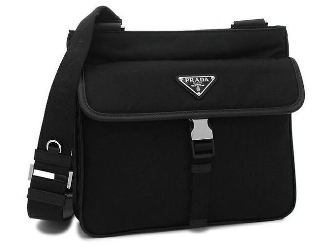 Prada XOO (Borsa a Spalla in Re-Nylon) Nero - vista 3