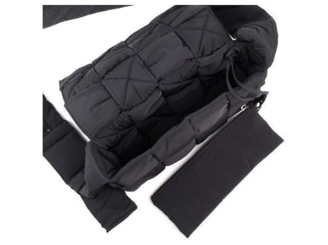 Bottega Veneta Borsa a tracolla Cassette Padding Tech Nera Nero - vista 4