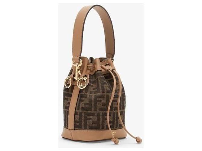 Fendi Mini borsa a secchiello Montrezzo marrone - vista 9