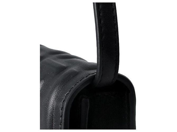 Fendi Borsa a spalla Baguette con catena Nera AAJD Nero - vista 10