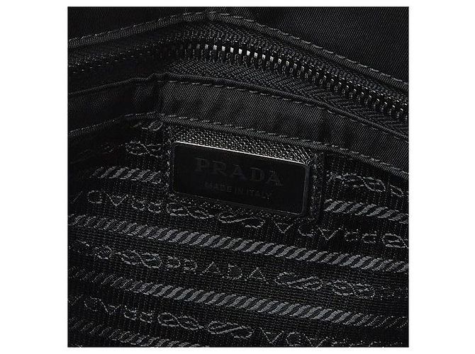 Prada Borsa a Spalla Messenger in Re-Nylon Nero - vista 11