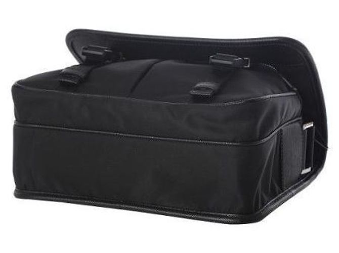 Prada Borsa a Spalla Messenger in Re-Nylon Nero - vista 3