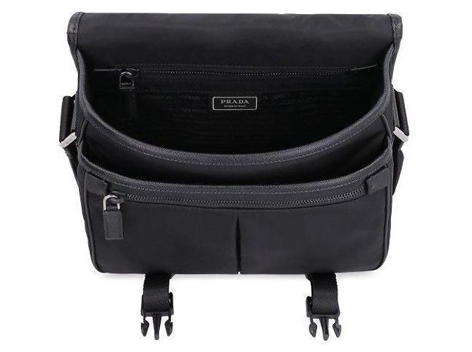 Prada Borsa a Spalla Messenger in Re-Nylon Nero - vista 5