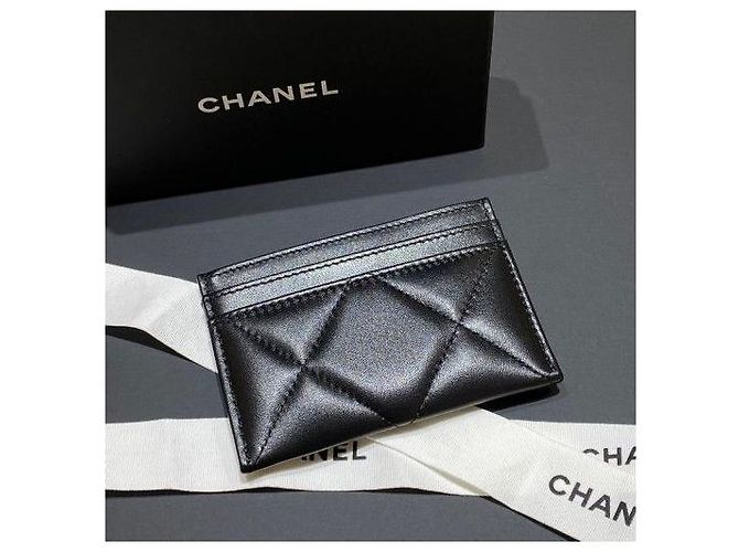 Chanel 19 Chanel Lammleder Gold Metall Schwarz Kartenhalter Stempel: - Ansicht 7