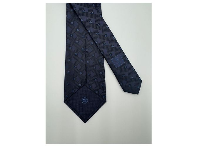 Chanel Cravatta a quadri da uomo CC Logo Blu Navy - vista 5