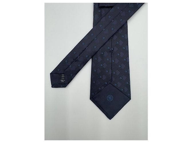 Chanel Cravatta a quadri da uomo CC Logo Blu Navy - vista 6