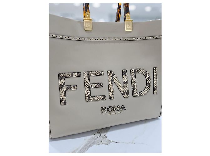 Fendi Borsa tote e a spalla media Sunshine in grigio piccione Marrone - vista 22